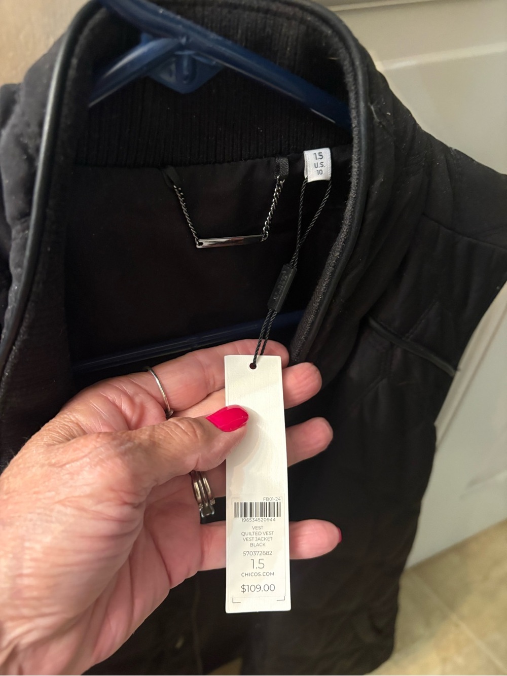 Chicos Black Sleeveless Quilted Vest